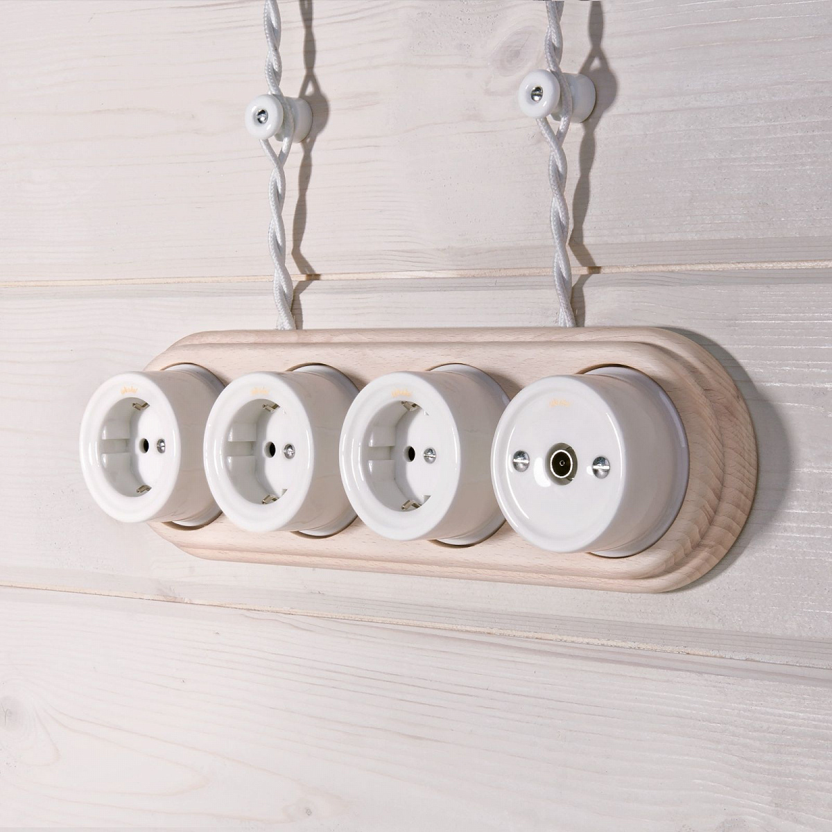 Ретро кабель витой  2х2,5 белый 50 м W6452601