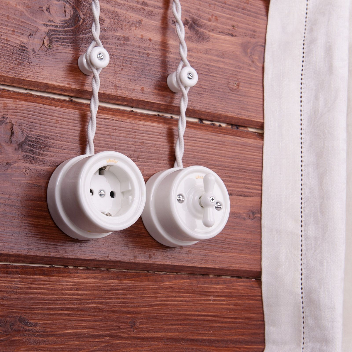 Ретро кабель витой 2х2,5 белый 20 м (под заказ) W6452301